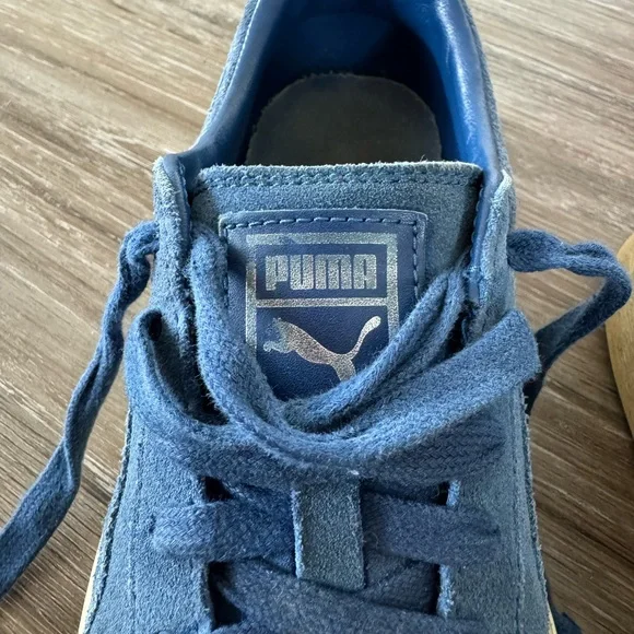 Blue Suede Mono Pumas - Picture 2 of 3